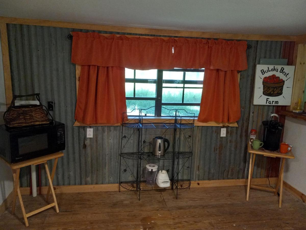 Adorable 1 Bedroom Honey HouseRusk エクステリア 写真